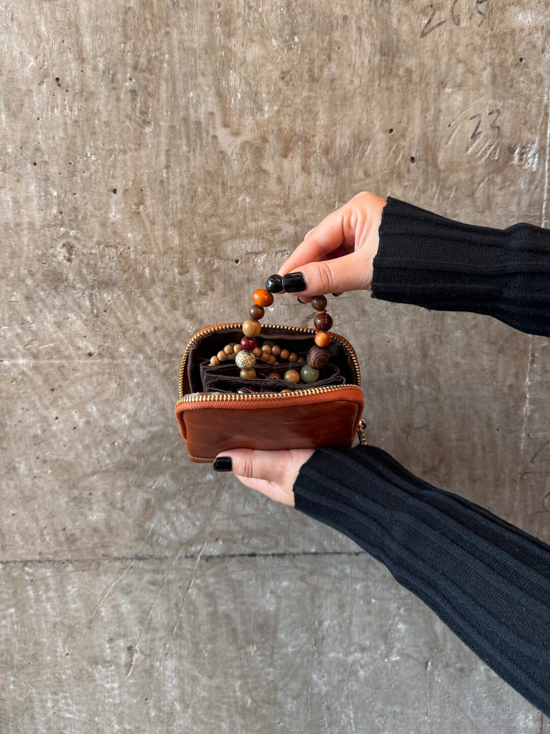 Vegetable-Tanned Leather Bracelet & Jewelry Pouch