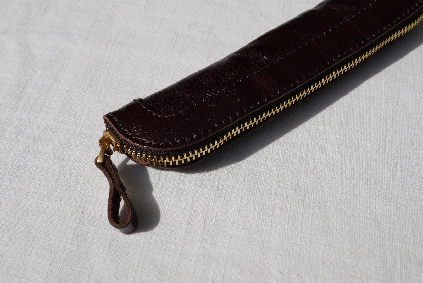 Slim Vegetable-Tanned Leather Pen Case